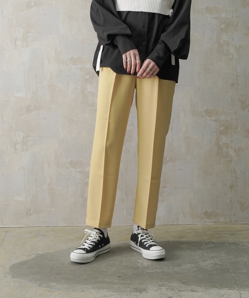 Lull（ルル）の「【Lull / ルル】センタープレスタックテーパードパンツ（スラックス・レディース・イエロー/ブラック/ピンク/レッド/ブルー/ホワイト/グリーン・ONESIZE）」の5枚目の写真