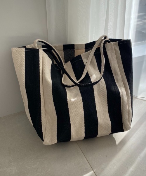 Aunt Marie's（アントマリーズ）の「ストライプオーバートートバッグ（トートバッグ・レディース・ブラック/ネイビー・FREE）」の9枚目の写真