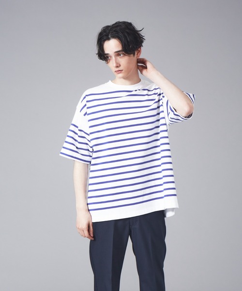 MONT KEMMEL（モンケメル）の「【MONTKEMMEL / モンケメル】別注 ボーダー オーバーサイズ クルーネック バスクTシャツ（Tシャツ/カットソー・メンズ・ブラック/カーキ/ブルー/スミクロ/グレイッシュブルー・46/48）」の4枚目の写真