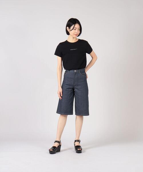 To b. by agnes b.（トゥービーバイアニエスベー）の「WQ80 PANTALON デニムバミューダパンツ（デニムパンツ・レディース・ネイビー・40/36/38）」の6枚目の写真