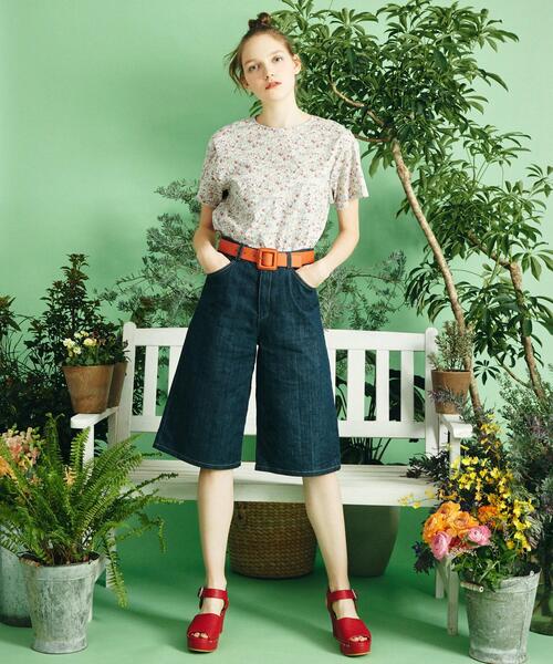 To b. by agnes b.（トゥービーバイアニエスベー）の「WQ80 PANTALON デニムバミューダパンツ（デニムパンツ・レディース・ネイビー・40/36/38）」の7枚目の写真