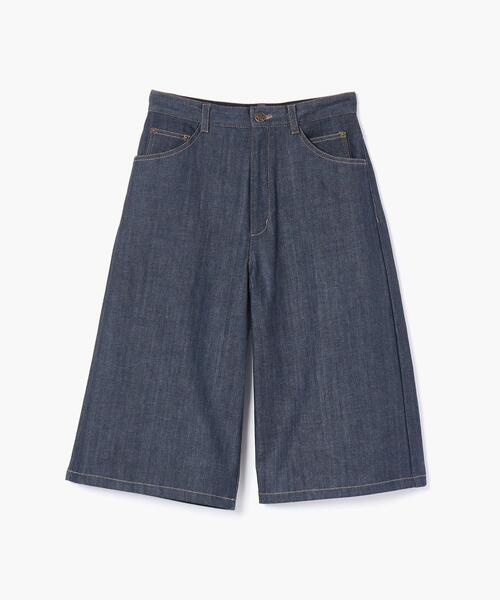 To b. by agnes b.（トゥービーバイアニエスベー）の「WQ80 PANTALON デニムバミューダパンツ（デニムパンツ・レディース・ネイビー・40/36/38）」の2枚目の写真