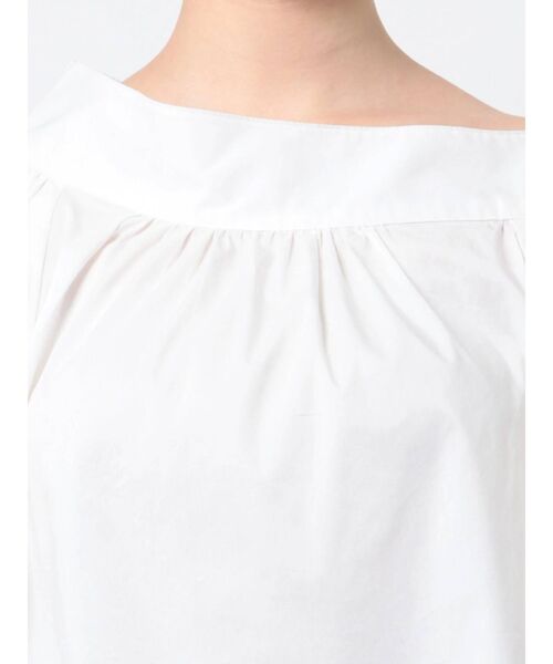 LAGUNAMOON（ラグナムーン）の「アシンメトリーボリュームスリーブブラウス（シャツ/ブラウス・レディース・ピンク/ホワイト/ブラック・FREE）」の4枚目の写真