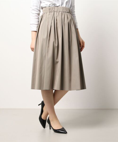 Emilyan（エミリアン）の「【2022SS】リバーシブルタフタ・カラーフレアースカート（スカート・レディース・イエロー/オレンジ/グリーン・64）」の6枚目の写真