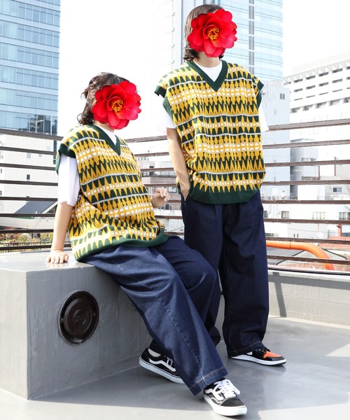 ８(eight)（エイト）の「ジャガード幾何学柄ニットベスト（ベスト・メンズ・ベージュ/グリーン/チャコール・LARGE/X-LARGE/MEDIUM）」の18枚目の写真