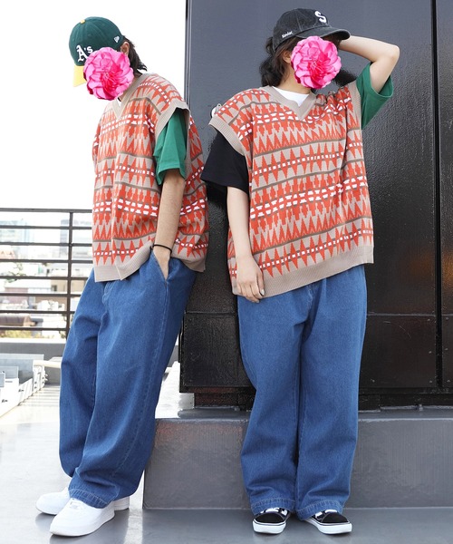 ８(eight)（エイト）の「ジャガード幾何学柄ニットベスト（ベスト・メンズ・ベージュ/グリーン/チャコール・LARGE/X-LARGE/MEDIUM）」の4枚目の写真