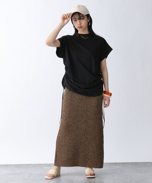 JEANASIS（ジーナシス）の「シャロークルーネックサイドドロストTEE/288337（Tシャツ/カットソー・レディース・オフホワイト/ブラック/グリーン・FREE）」の20枚目の写真