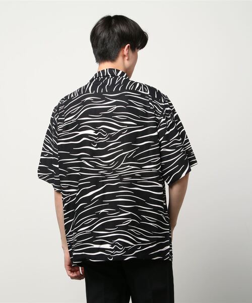 C.E.L.STORE(セルストア)の「DEL MAR sportswear / デルマースポーツウエアー ANIMAL OPEN SHIRTS アニマル柄 開襟シャツ(シャツ/ブラウス・メンズ・ブラック/ブラウン系カモフラージュ/グレー/その他1・MEDIUM/LARGE)」の6枚目の写真