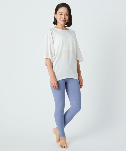 Julier Yoga and Relax(ジュリエヨガアンドリラックス)の「Julier リネンプレミアム天竺プルオーバー(Tシャツ/カットソー・レディース・ホワイト/ブラック/カーキ・FREE)」の21枚目の写真