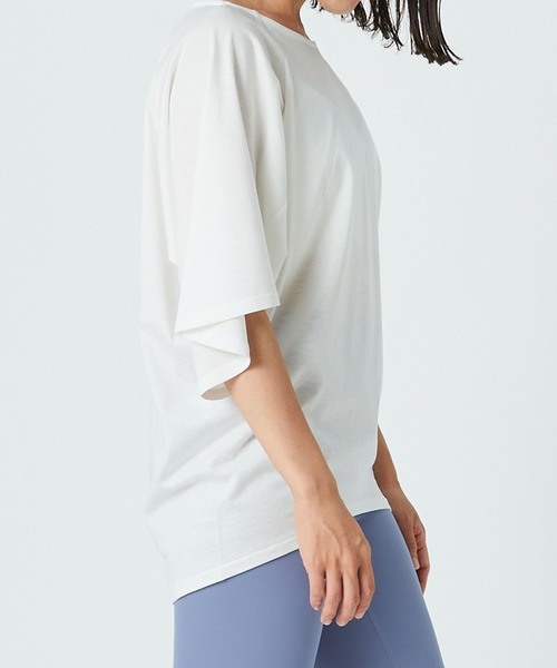 Julier Yoga and Relax(ジュリエヨガアンドリラックス)の「Julier リネンプレミアム天竺プルオーバー(Tシャツ/カットソー・レディース・ホワイト/ブラック/カーキ・FREE)」の15枚目の写真