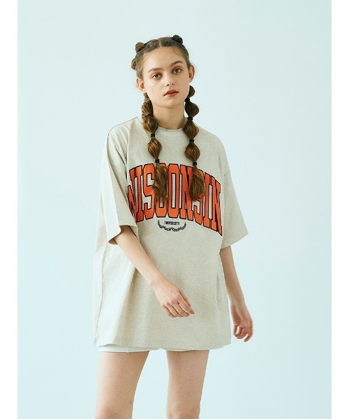 ENVYM（アンビー）の「ビッグロゴオーバーＴＥＥ（Tシャツ/カットソー・レディース・ライトグレー/ホワイト/ブラック・FREE）」の3枚目の写真