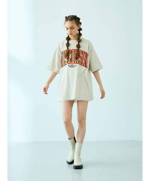 ENVYM（アンビー）の「ビッグロゴオーバーＴＥＥ（Tシャツ/カットソー・レディース・ライトグレー/ホワイト/ブラック・FREE）」の6枚目の写真