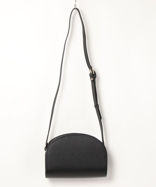 A.P.C.(アーペーセー)の「SAC DEMI-LUNE(ショルダーバッグ・レディース・ブラック・ONESIZE)」の3枚目の写真