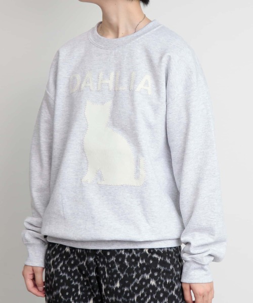 dahl'ia（ダリア）の「dahl’ia 別注 リメイクSWT animal CAT / ダリア リメイクスウェット アニマルキャット（スウェット・レディース・ホワイト/グレー/ブルー・FREE）」の2枚目の写真