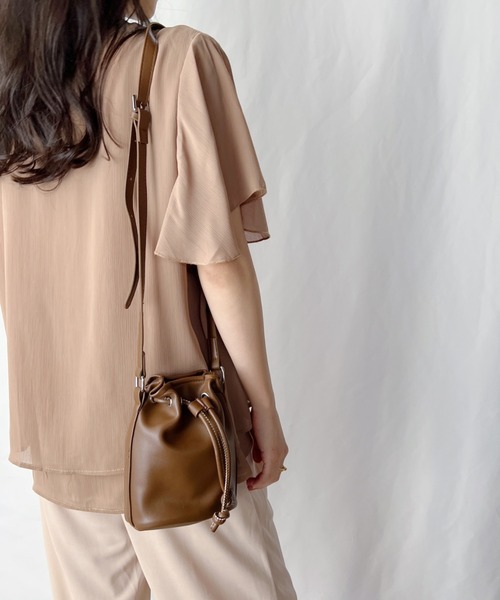 H.Warren（エイチウォーレン）の「巾着ミニショルダーバッグ（ショルダーバッグ・レディース・ホワイト/ブラック/ブラウン/グリーン・FREE）」の10枚目の写真