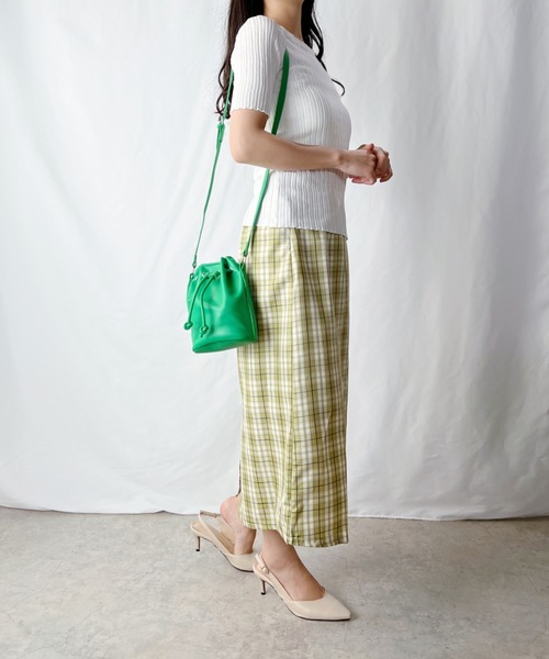 H.Warren（エイチウォーレン）の「巾着ミニショルダーバッグ（ショルダーバッグ・レディース・ホワイト/ブラック/ブラウン/グリーン・FREE）」の15枚目の写真