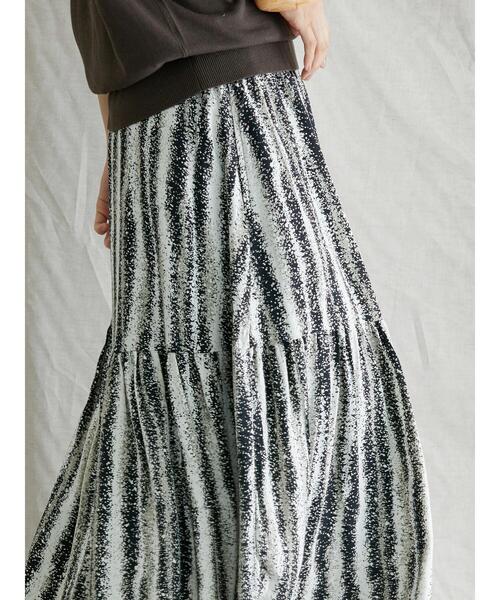 AMERICAN HOLIC（アメリカンホリック）の「ティアードプリントスカート1（スカート・レディース・ブラック・L/M）」の5枚目の写真