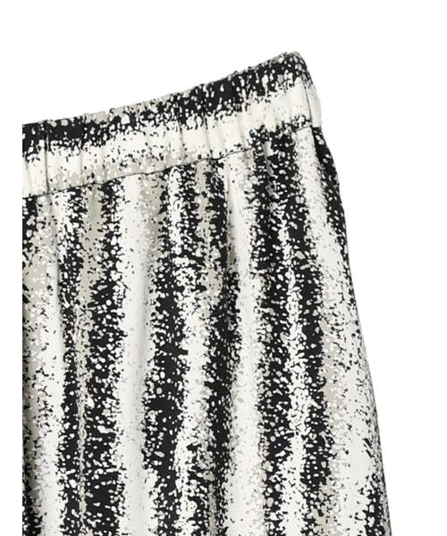 AMERICAN HOLIC（アメリカンホリック）の「ティアードプリントスカート1（スカート・レディース・ブラック・L/M）」の13枚目の写真