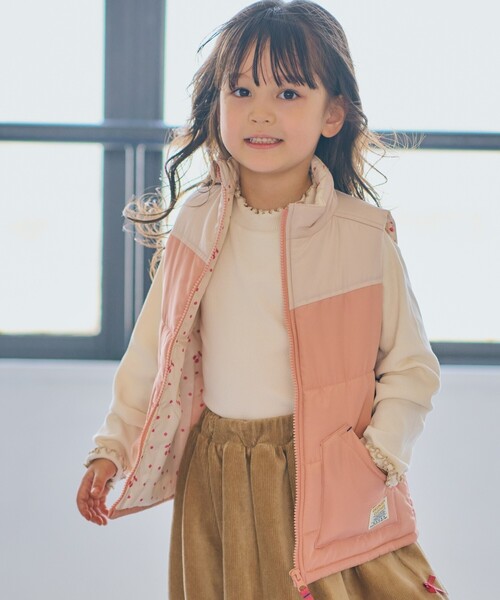 SHOO・LA・RUE(シューラルー)の「【100-140cm/撥水】配色薄中綿ベスト(その他アウター・キッズ・ネイビー系4/ピンク系9・14/11/10/12/13)」の17枚目の写真