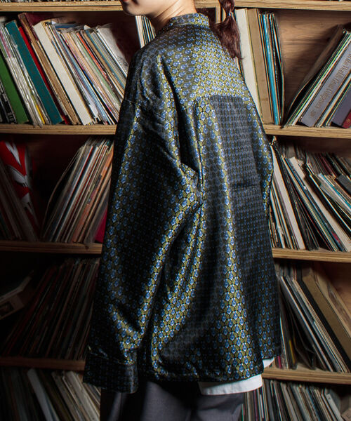 GLOSTER(グロスター)の「【GLOSTER/グロスター】ジャガードチャイナシャツ 総柄 小紋柄(シャツ/ブラウス・メンズ・ブラウン系その他/ベージュ系その他/グリーン系その他・S/M/L)」の21枚目の写真