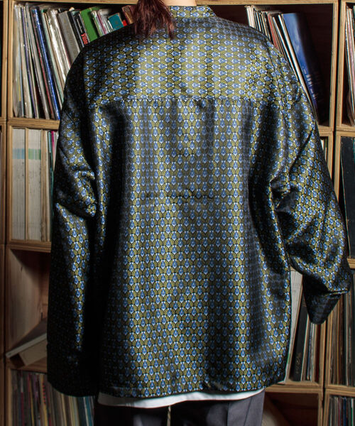 GLOSTER(グロスター)の「【GLOSTER/グロスター】ジャガードチャイナシャツ 総柄 小紋柄(シャツ/ブラウス・メンズ・ブラウン系その他/ベージュ系その他/グリーン系その他・S/M/L)」の11枚目の写真