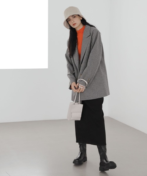 LAKOLE（ラコレ）の「タンクソールロングブーツ / 162571（ブーツ・レディース・アイボリー/ブラック・MEDIUM/LARGE）」の17枚目の写真