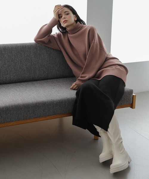 LAKOLE（ラコレ）の「タンクソールロングブーツ / 162571（ブーツ・レディース・アイボリー/ブラック・MEDIUM/LARGE）」の9枚目の写真