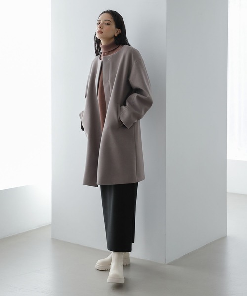 LAKOLE（ラコレ）の「タンクソールロングブーツ / 162571（ブーツ・レディース・アイボリー/ブラック・MEDIUM/LARGE）」の7枚目の写真