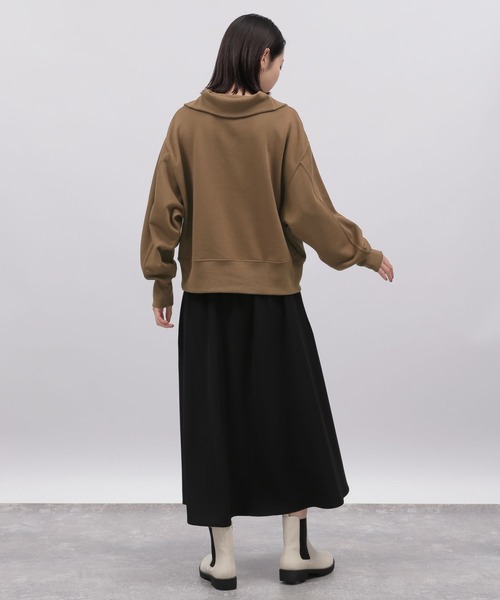 LAKOLE（ラコレ）の「ZIPカラーボリュームプルオーバー / 165997（スウェット・レディース・ホワイト/サンドグレー/ブラック/ブラウン・SMALL/MEDIUM）」の11枚目の写真