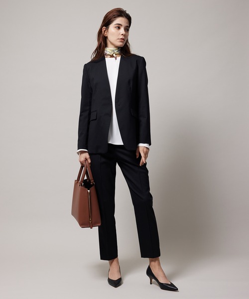 ROPE'(ロペ)の「【手洗い可能】ストレッチウールノーカラージャケット/セットアップ対応(ノーカラージャケット・レディース・ブラック/ベージュ・40/38/36)」の3枚目の写真