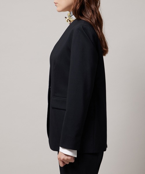 ROPE'(ロペ)の「【手洗い可能】ストレッチウールノーカラージャケット/セットアップ対応(ノーカラージャケット・レディース・ブラック/ベージュ・40/38/36)」の9枚目の写真