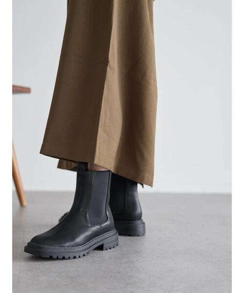 rem closet（レムクローゼット）の「チェルシーブーツ（ブーツ・レディース・オフホワイト/ブラック・36/37）」の19枚目の写真