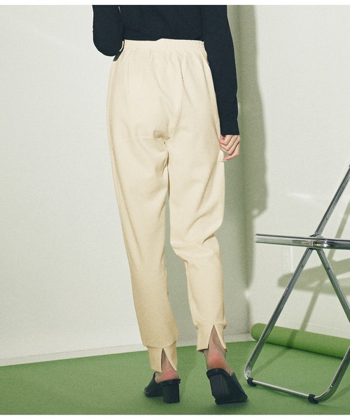 ANAP（アナップ）の「バックスリットジョガーパンツ（その他パンツ・レディース・ライトベージュ/アイボリー/ブラック・FREE）」の16枚目の写真