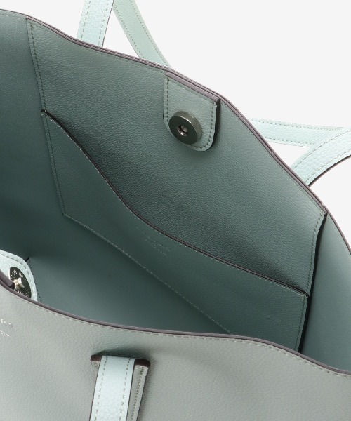 & chouette(アンドシュエット)の「縦型シンプルトート(トートバッグ・レディース・ブラック/グレイッシュベージュ/オフホワイト/ピンク/キャメル/ミント/ラベンダー/ダークブルー・FREE)」の19枚目の写真