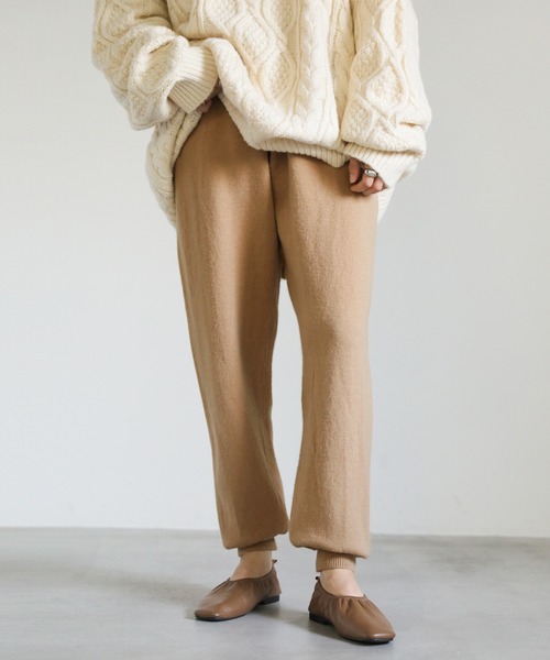 select MOCA（セレクトモカ）の「ソフトタッチニットイージージョガー