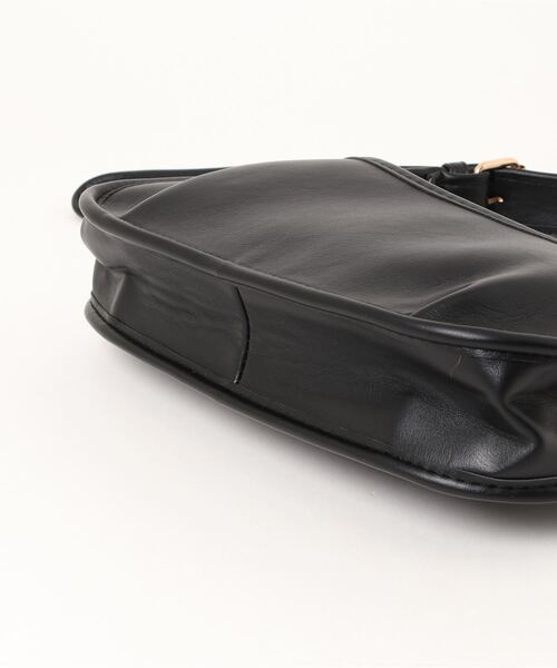 aimoha（アイモハ）の「シンプルショルダーバッグ（ショルダーバッグ・レディース・ブラック/オフホワイト/ブラウン・FREE）」の6枚目の写真