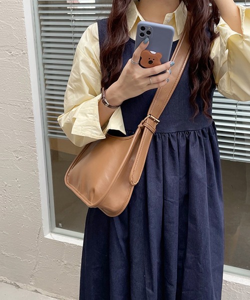 aimoha（アイモハ）の「シンプルショルダーバッグ（ショルダーバッグ・レディース・ブラック/オフホワイト/ブラウン・FREE）」の19枚目の写真