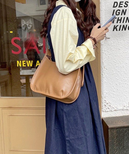 aimoha（アイモハ）の「シンプルショルダーバッグ（ショルダーバッグ・レディース・ブラック/オフホワイト/ブラウン・FREE）」の15枚目の写真