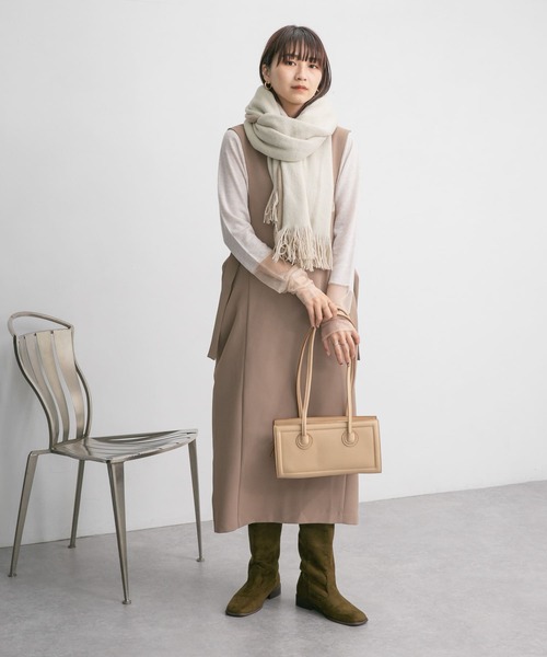 KBF（ケイビーエフ）の「サイドベルトVネックジャンパースカート（ワンピース・レディース・ブラック/アイボリー/モカ・ONE）」の12枚目の写真