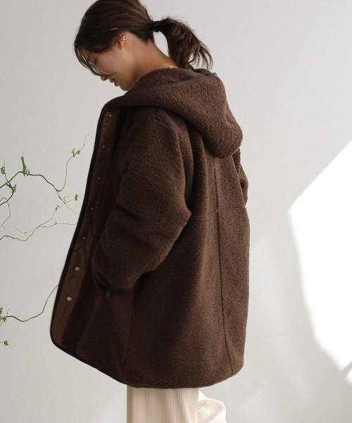 Bou Jeloud（ブージュルード）の「リバーシブルボアブルゾン（ブルゾン・レディース・ブラウン/グレー/ブルー・38）」の13枚目の写真