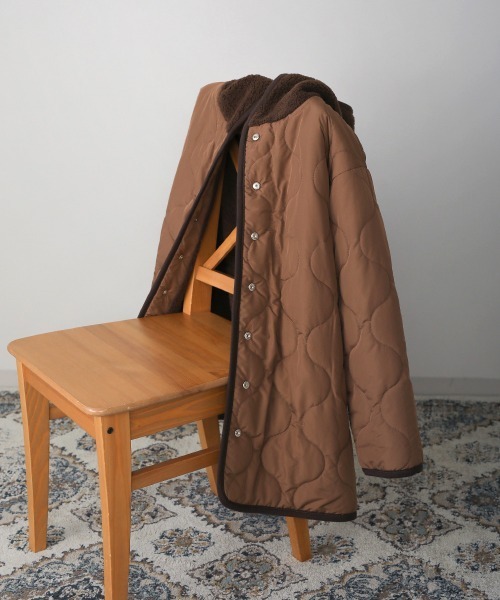 Bou Jeloud（ブージュルード）の「リバーシブルボアブルゾン（ブルゾン・レディース・ブラウン/グレー/ブルー・38）」の18枚目の写真