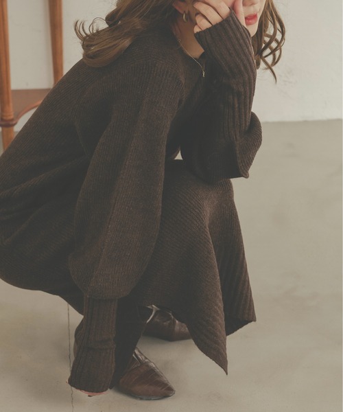 Ambre Neige（アンブルネージュ）の「着心地抜群◎ ロングカフスメランジニットワンピース／【WEB/EC限定商品】（ワンピース・レディース・ライトベージュ/ダークブラウン/ベージュ・FREE）」の18枚目の写真