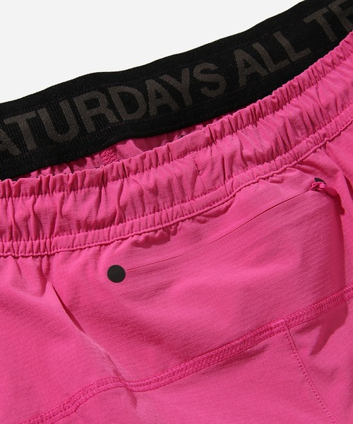 Saturdays NYC（サタデーズ ニューヨークシティ ）の「All Terrain Active Short（その他パンツ・レディース・ブラック/ピンク・L/M/S）」の8枚目の写真