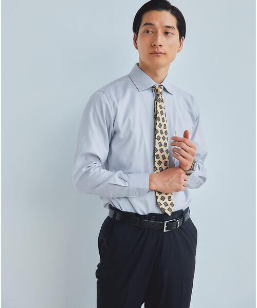 green label relaxing（グリーンレーベルリラクシング）の「コットン ヘリンボーン スリム ショートワイドカラー ドレスシャツ -イージーアイロン-（ビジネスシャツ・メンズ・ホワイト/ライトグレー/ライトブルー・40cm/43cm/38cm/39cm/42cm/41cm/37cm）」の2枚目の写真