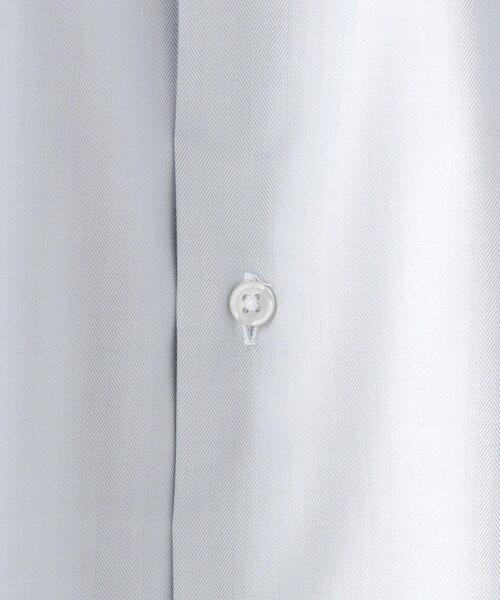 green label relaxing（グリーンレーベルリラクシング）の「コットン ヘリンボーン スリム ショートワイドカラー ドレスシャツ -イージーアイロン-（ビジネスシャツ・メンズ・ホワイト/ライトグレー/ライトブルー・40cm/43cm/38cm/39cm/42cm/41cm/37cm）」の4枚目の写真