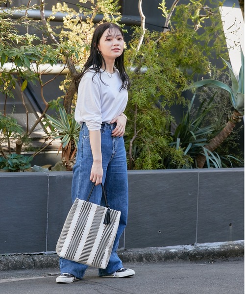 Actually(アクチュアリー)の「2wayストライプトート(トートバッグ・レディース・ブラック/ベージュ・フリー)」の5枚目の写真