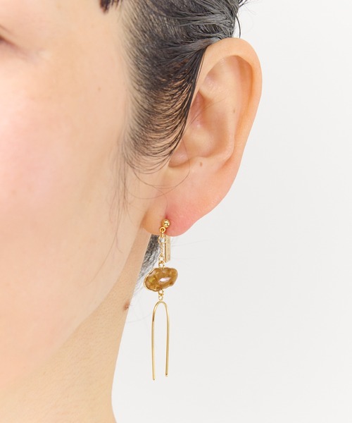 The Rule(ザルール)の「The Rule ザルール : Nacre pieced earring : パール ピアス(ピアス(両耳用)・レディース・ホワイト/グリーン/ブラウン・FREE)」の15枚目の写真