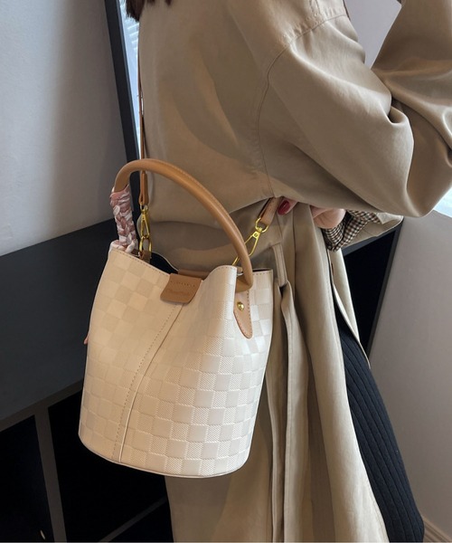 LOPASS(ロパス)の「2wayギンガムチェックバケットショルダーバッグ/ハンドバッグ(ショルダーバッグ・レディース・ベージュ/モカ/アイボリー/ブラック・FREE)」の2枚目の写真