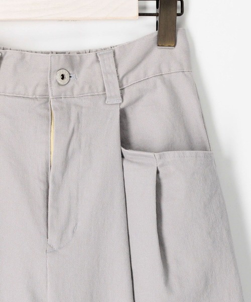 179/WG（イチナナキュウダブルジー）の「タックワイドパンツ／綿ツイル（その他パンツ・レディース・サックスブルー/ブラック/オフホワイト・MEDIUM）」の9枚目の写真