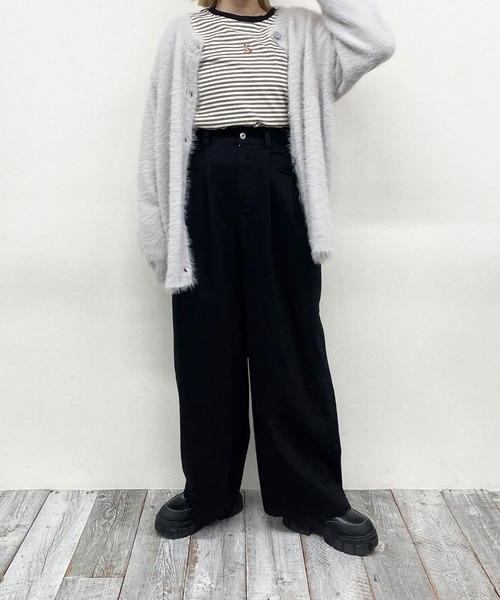 179/WG（イチナナキュウダブルジー）の「タックワイドパンツ／綿ツイル（その他パンツ・レディース・サックスブルー/ブラック/オフホワイト・MEDIUM）」の18枚目の写真